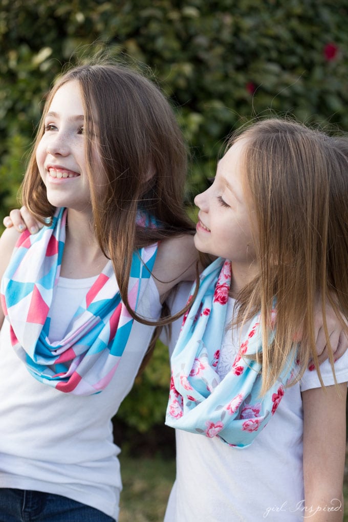 Jolies écharpes Infinity DIY pour filles