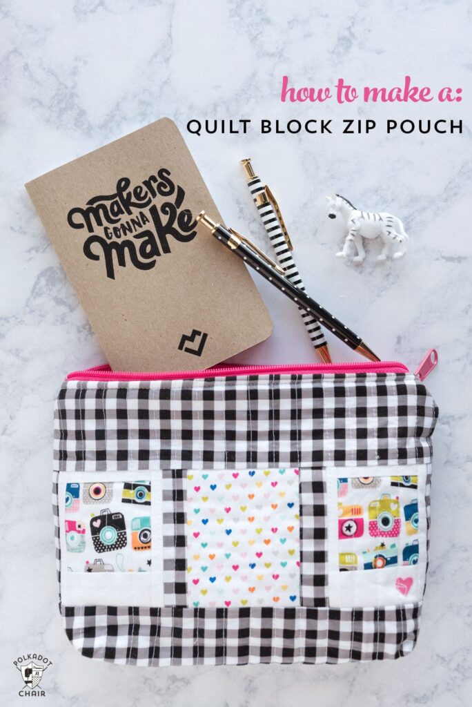 Tutoriel gratuit pour une pochette zippée polaroid quilt block - une façon si mignonne de ranger vos fournitures de couture ou de courtepointe !