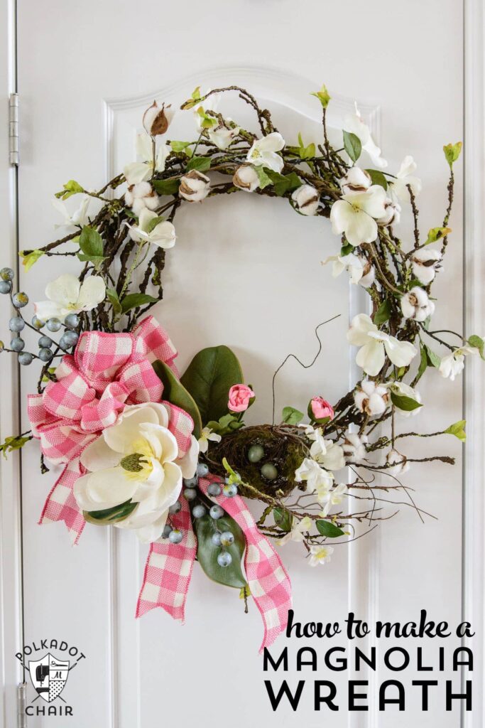 Comment faire une jolie couronne de magnolia pour votre porte d'entrée