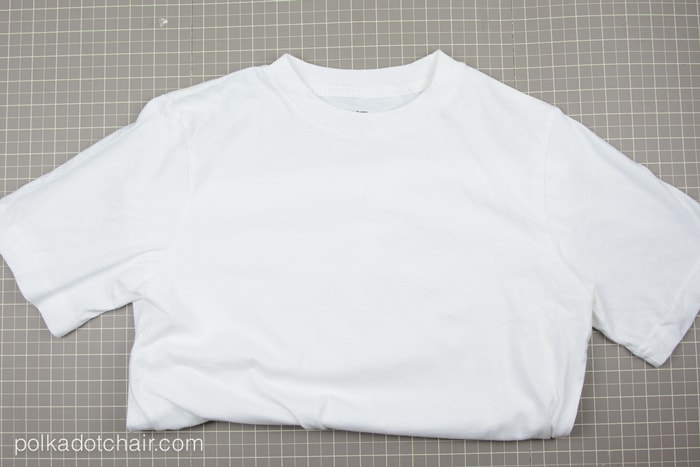 Tutoriel de couture pour confectionner une robe t-shirt en tricot simple par Melissa Mortenson de PolkadotChair.com
