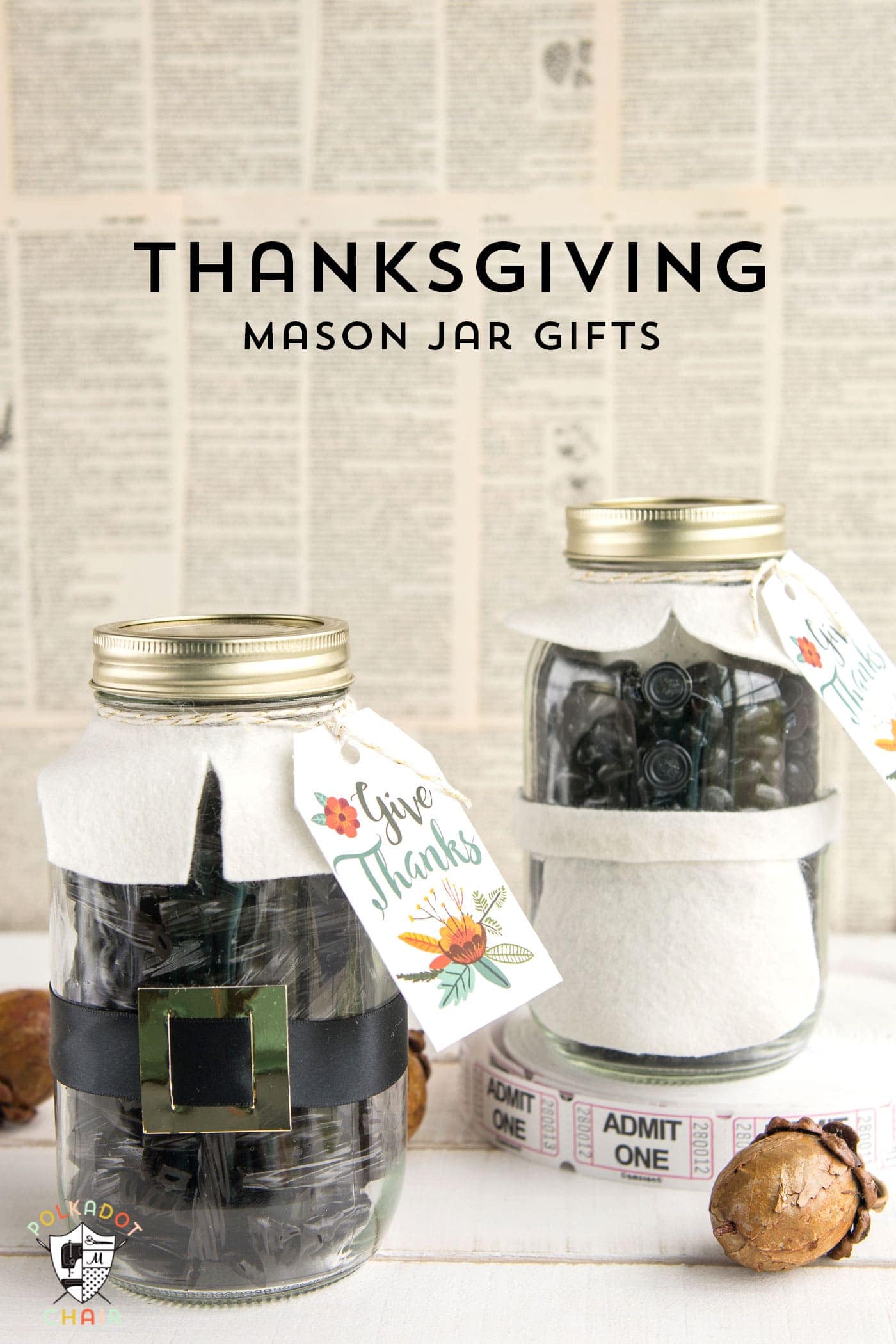 Idée de cadeau mignonne de pot de maçon de pèlerin de Thanksgiving, serait mignonne pour un cadeau d'hôtesse ou d'enseignant.